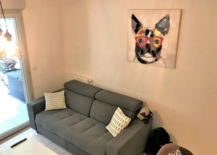 Centre Les Pins 1 Bedroom With Ac, Swimming Pool And Parking Appartamento *